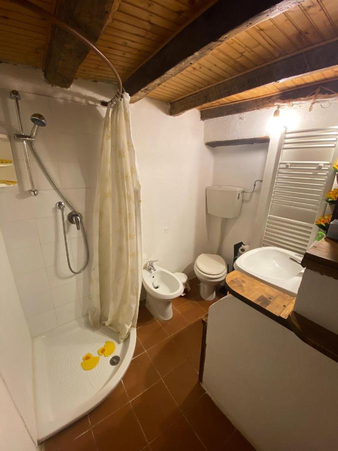 La Dimora Della Strega Apartment Glori Luaran gambar